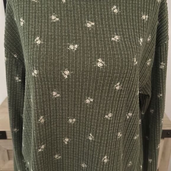 All In Favor Top - Picture 2 of 6